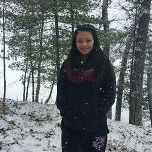 Meet your Posher, Brooke